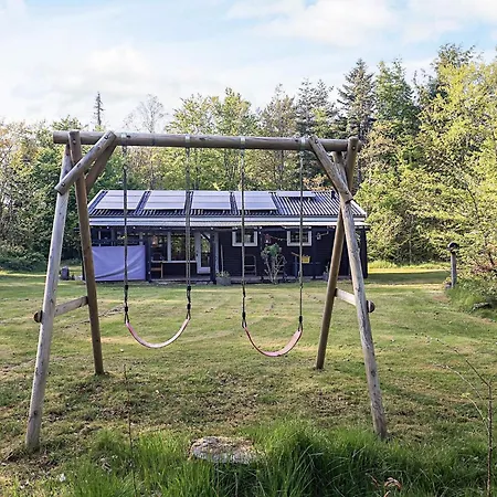 Holiday home 6 Person In Hadsund-by Traum